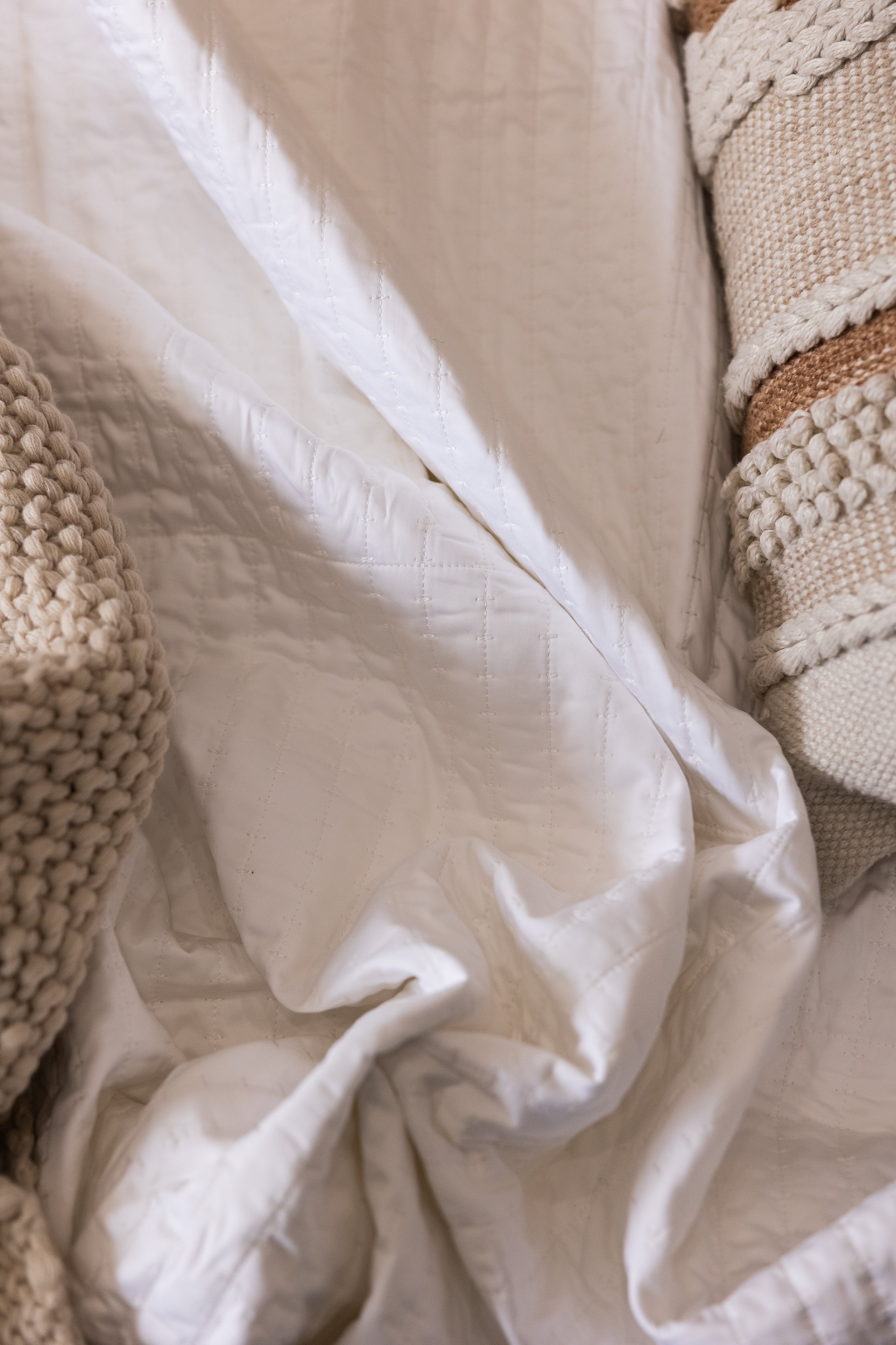 DreamFit Bamboo Quilted Sheets - Image 4